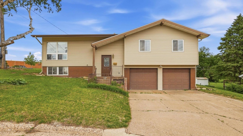 117 Kelly, GALENA, Illinois 61036, 3 Bedrooms Bedrooms, ,2 BathroomsBathrooms,House,For Sale,Kelly,202603150
