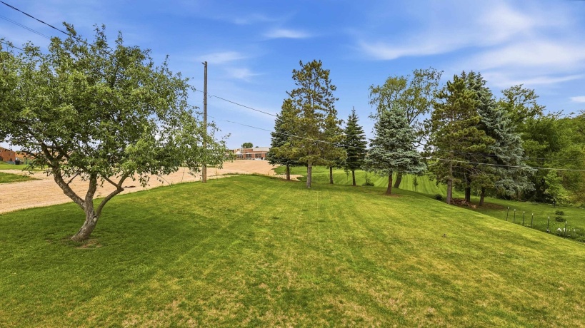 117 Kelly, GALENA, Illinois 61036, 3 Bedrooms Bedrooms, ,2 BathroomsBathrooms,House,For Sale,Kelly,202603150