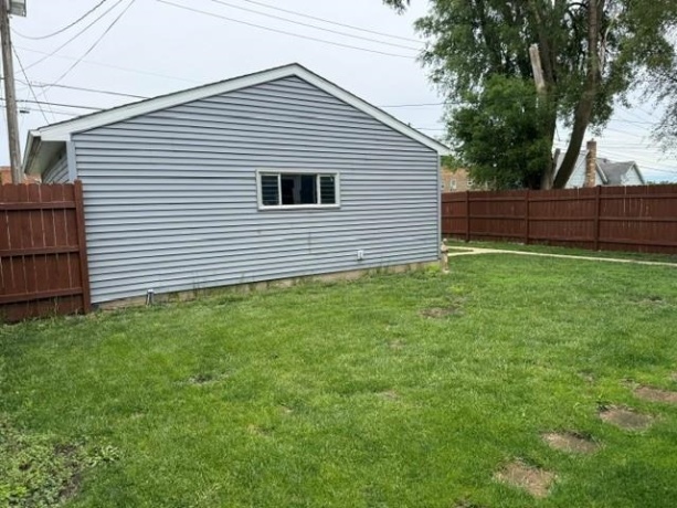 322 1st Street, Oglesby, Illinois 61348, 3 Bedrooms Bedrooms, ,2 BathroomsBathrooms,House,For Sale,1st Street,202603151