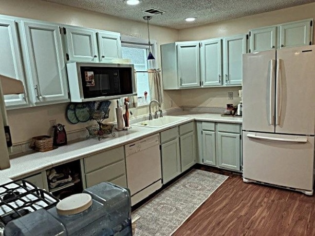 322 1st Street, Oglesby, Illinois 61348, 3 Bedrooms Bedrooms, ,2 BathroomsBathrooms,House,For Sale,1st Street,202603151