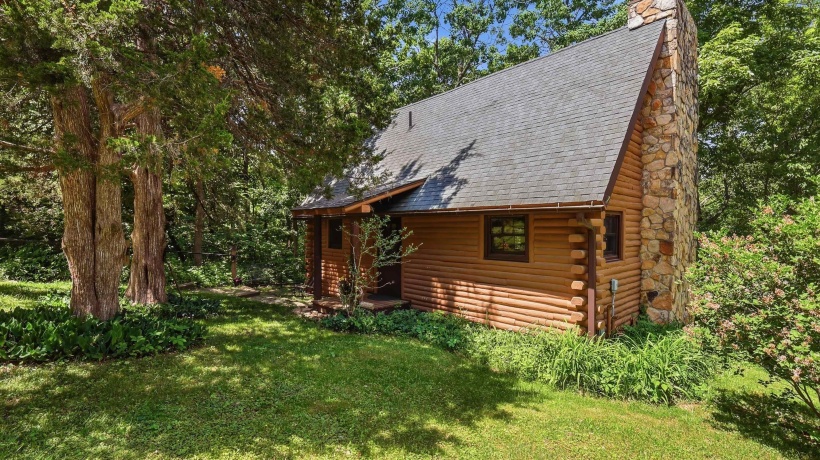9 Copperwood Gap, GALENA, Illinois 61036, 2 Bedrooms Bedrooms, ,2 BathroomsBathrooms,House,For Sale,Copperwood Gap,202603152