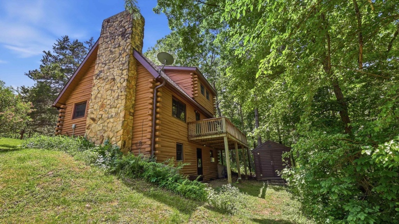 9 Copperwood Gap, GALENA, Illinois 61036, 2 Bedrooms Bedrooms, ,2 BathroomsBathrooms,House,For Sale,Copperwood Gap,202603152