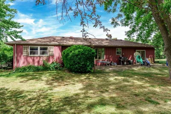 1749 Oak Leaf, SOUTH BELOIT, Illinois 61080, 3 Bedrooms Bedrooms, ,1 BathroomBathrooms,House,For Sale,Oak Leaf,202603155
