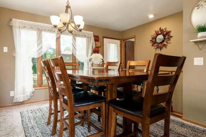 1749 Oak Leaf, SOUTH BELOIT, Illinois 61080, 3 Bedrooms Bedrooms, ,1 BathroomBathrooms,House,For Sale,Oak Leaf,202603155
