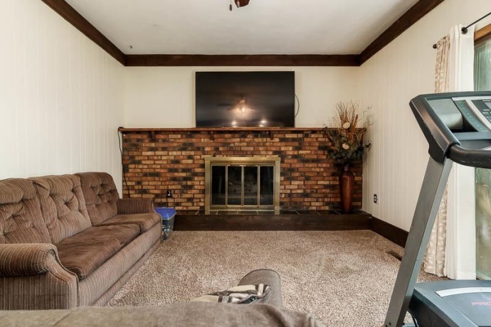 1749 Oak Leaf, SOUTH BELOIT, Illinois 61080, 3 Bedrooms Bedrooms, ,1 BathroomBathrooms,House,For Sale,Oak Leaf,202603155