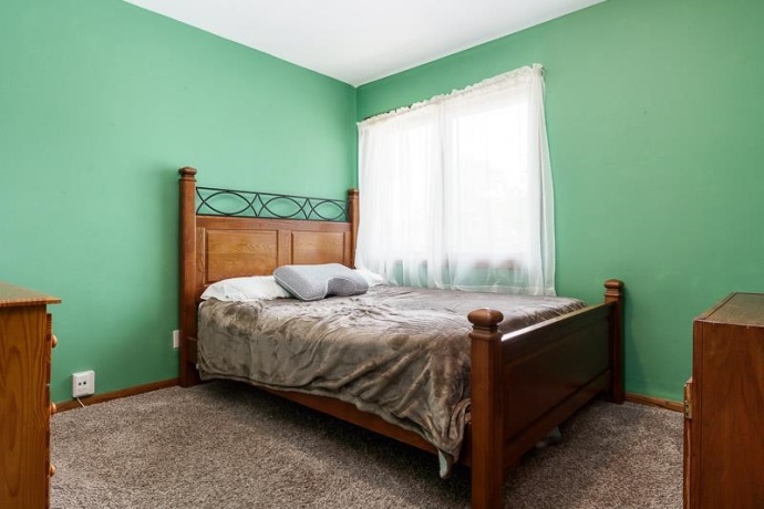 1749 Oak Leaf, SOUTH BELOIT, Illinois 61080, 3 Bedrooms Bedrooms, ,1 BathroomBathrooms,House,For Sale,Oak Leaf,202603155
