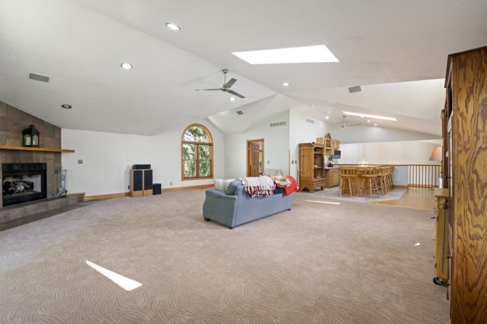 204 FREEMONT, DURAND, Illinois 61024, 4 Bedrooms Bedrooms, ,3 BathroomsBathrooms,House,For Sale,FREEMONT,202603156