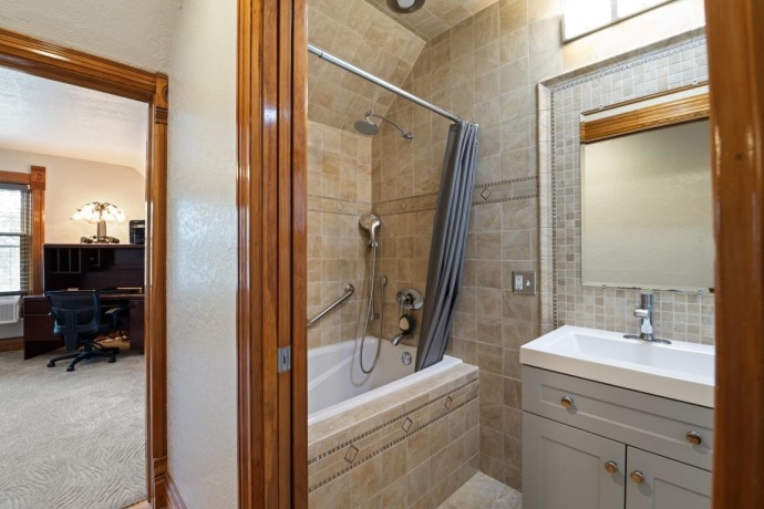 204 FREEMONT, DURAND, Illinois 61024, 4 Bedrooms Bedrooms, ,3 BathroomsBathrooms,House,For Sale,FREEMONT,202603156
