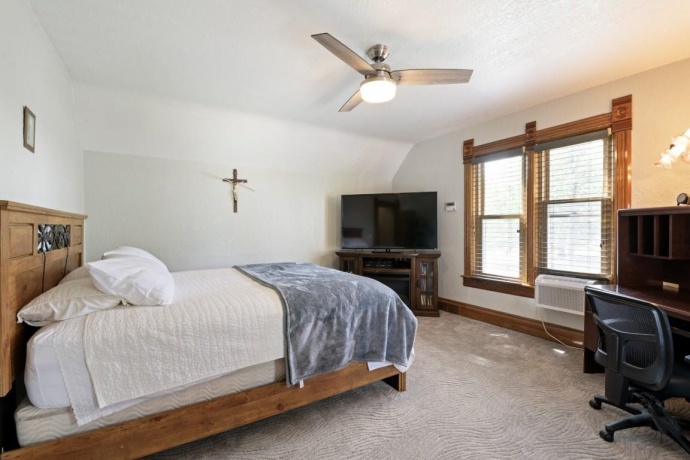 204 FREEMONT, DURAND, Illinois 61024, 4 Bedrooms Bedrooms, ,3 BathroomsBathrooms,House,For Sale,FREEMONT,202603156