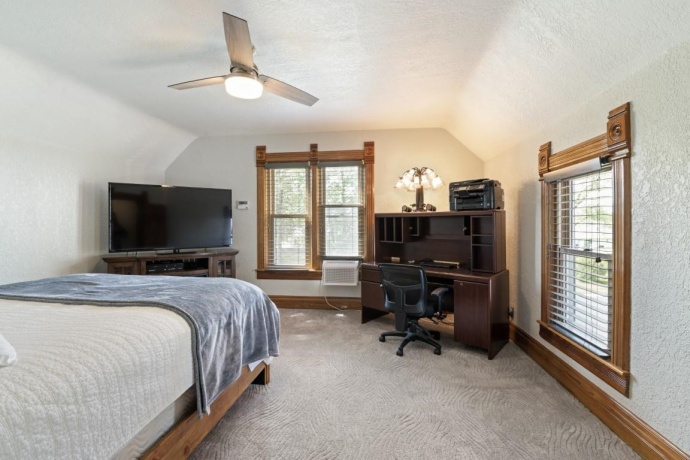 204 FREEMONT, DURAND, Illinois 61024, 4 Bedrooms Bedrooms, ,3 BathroomsBathrooms,House,For Sale,FREEMONT,202603156