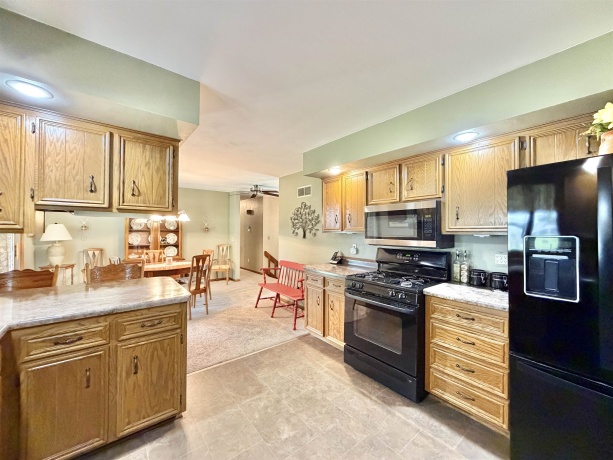 13639 Sundance, ROCKTON, Illinois 61072, 3 Bedrooms Bedrooms, ,2 BathroomsBathrooms,House,For Sale,Sundance,202603157