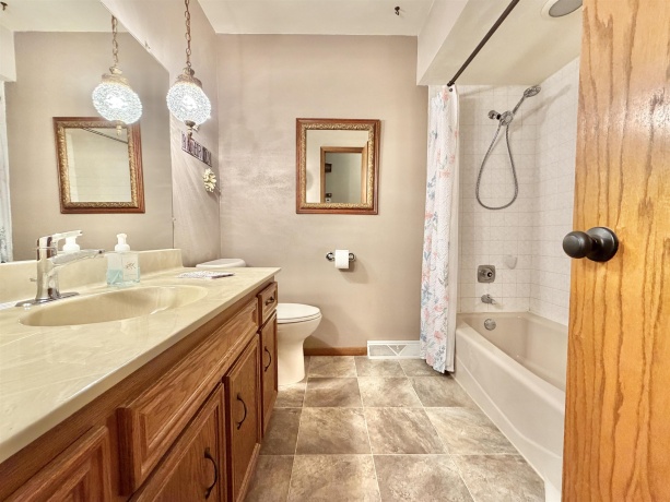 13639 Sundance, ROCKTON, Illinois 61072, 3 Bedrooms Bedrooms, ,2 BathroomsBathrooms,House,For Sale,Sundance,202603157
