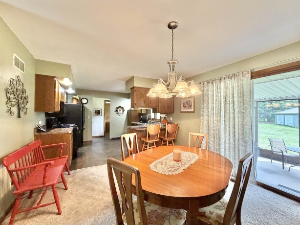 13639 Sundance, ROCKTON, Illinois 61072, 3 Bedrooms Bedrooms, ,2 BathroomsBathrooms,House,For Sale,Sundance,202603157