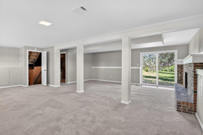8406 Nolan, HARVARD, Illinois 60033, 3 Bedrooms Bedrooms, ,2 BathroomsBathrooms,House,For Sale,Nolan,202603158