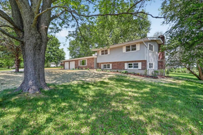 8406 Nolan, HARVARD, Illinois 60033, 3 Bedrooms Bedrooms, ,2 BathroomsBathrooms,House,For Sale,Nolan,202603158