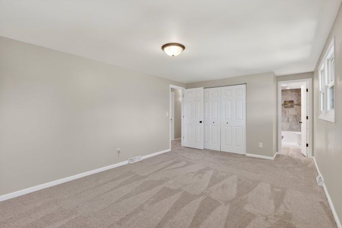 8406 Nolan, HARVARD, Illinois 60033, 3 Bedrooms Bedrooms, ,2 BathroomsBathrooms,House,For Sale,Nolan,202603158
