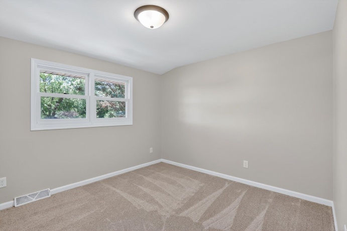 8406 Nolan, HARVARD, Illinois 60033, 3 Bedrooms Bedrooms, ,2 BathroomsBathrooms,House,For Sale,Nolan,202603158