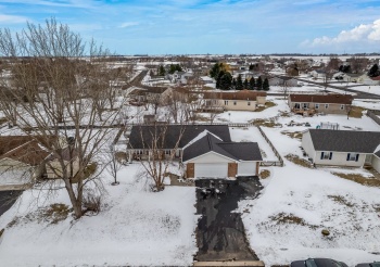 136 Harvest Glenn, DAVIS JUNCTION, Illinois 61020, 3 Bedrooms Bedrooms, ,2 BathroomsBathrooms,House,For Sale,Harvest Glenn,202601579