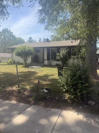 2021 Loomis, ROCKFORD, Illinois 61102, 3 Bedrooms Bedrooms, ,1 BathroomBathrooms,House,For Sale,Loomis,202603159