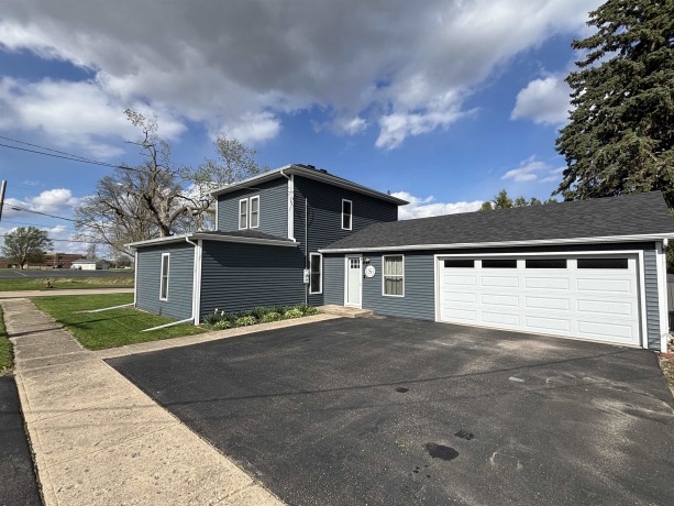 732 2nd, BYRON, Illinois 61010, 3 Bedrooms Bedrooms, ,2 BathroomsBathrooms,House,For Sale,2nd,202603160