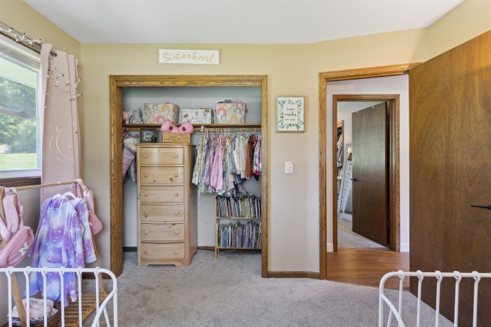 5609 Thompson, ROSCOE, Illinois 61073, 3 Bedrooms Bedrooms, ,1 BathroomBathrooms,House,For Sale,Thompson,202603162