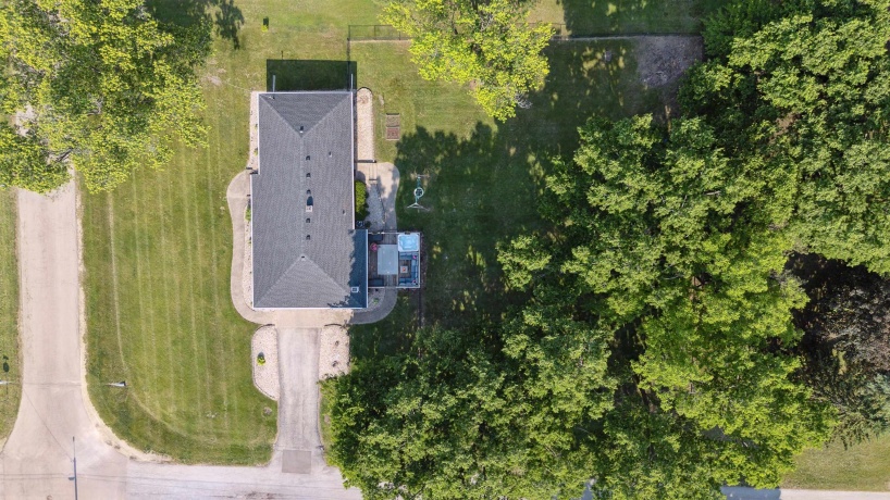 5609 Thompson, ROSCOE, Illinois 61073, 3 Bedrooms Bedrooms, ,1 BathroomBathrooms,House,For Sale,Thompson,202603162
