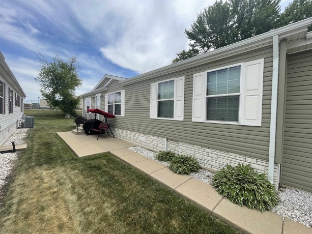 207 Fox, BELVIDERE, Illinois 61008, 3 Bedrooms Bedrooms, ,2 BathroomsBathrooms,House,For Sale,Fox,202603164
