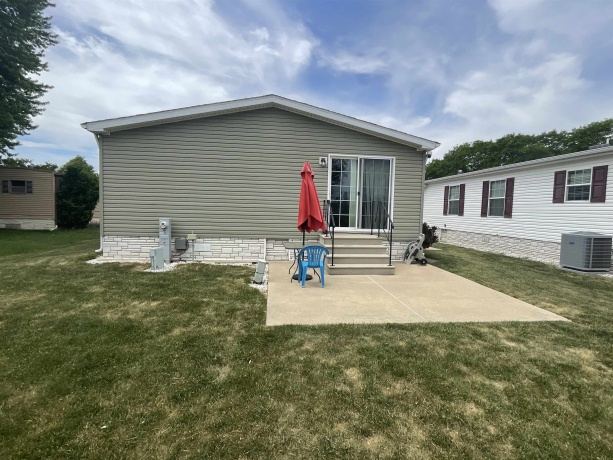 207 Fox, BELVIDERE, Illinois 61008, 3 Bedrooms Bedrooms, ,2 BathroomsBathrooms,House,For Sale,Fox,202603164