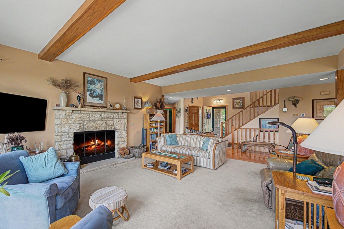 431 Stadel, ELIZABETH, Illinois 61028, 3 Bedrooms Bedrooms, ,2 BathroomsBathrooms,House,For Sale,Stadel,202603167
