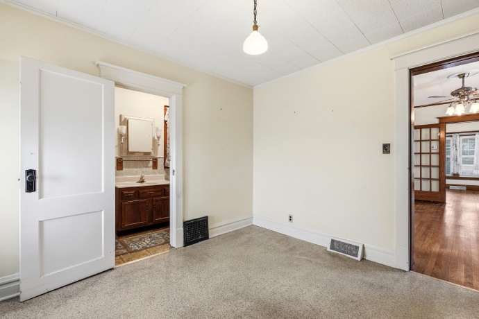 407 Washington, HANOVER, Illinois 61041, 4 Bedrooms Bedrooms, ,2 BathroomsBathrooms,House,For Sale,Washington,202603168