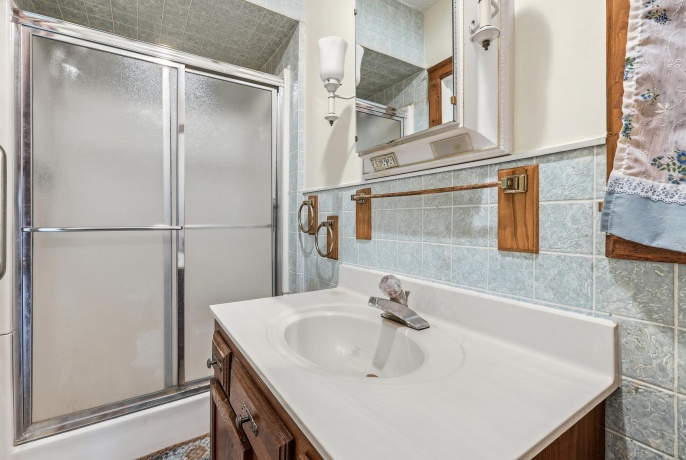 407 Washington, HANOVER, Illinois 61041, 4 Bedrooms Bedrooms, ,2 BathroomsBathrooms,House,For Sale,Washington,202603168