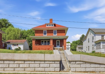 407 Washington, HANOVER, Illinois 61041, 4 Bedrooms Bedrooms, ,2 BathroomsBathrooms,House,For Sale,Washington,202603168