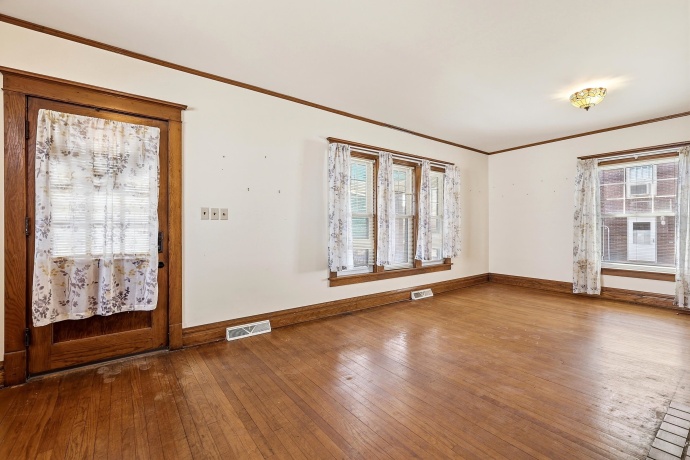 407 Washington, HANOVER, Illinois 61041, 4 Bedrooms Bedrooms, ,2 BathroomsBathrooms,House,For Sale,Washington,202603168