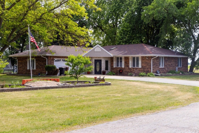 5866 Irene, BELVIDERE, Illinois 61008, 3 Bedrooms Bedrooms, ,3 BathroomsBathrooms,House,For Sale,Irene,202603169