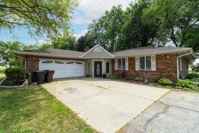 5866 Irene, BELVIDERE, Illinois 61008, 3 Bedrooms Bedrooms, ,3 BathroomsBathrooms,House,For Sale,Irene,202603169