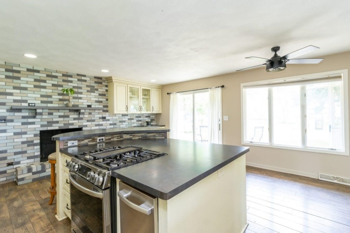 5866 Irene, BELVIDERE, Illinois 61008, 3 Bedrooms Bedrooms, ,3 BathroomsBathrooms,House,For Sale,Irene,202603169