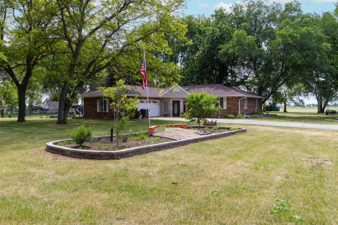 5866 Irene, BELVIDERE, Illinois 61008, 3 Bedrooms Bedrooms, ,3 BathroomsBathrooms,House,For Sale,Irene,202603169