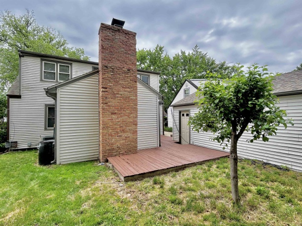 1907 PEARL, ROCKFORD, Illinois 61103, 4 Bedrooms Bedrooms, ,2 BathroomsBathrooms,House,For Sale,PEARL,202603170