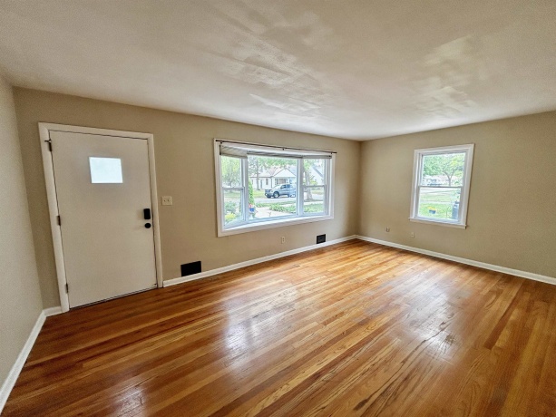 1907 PEARL, ROCKFORD, Illinois 61103, 4 Bedrooms Bedrooms, ,2 BathroomsBathrooms,House,For Sale,PEARL,202603170