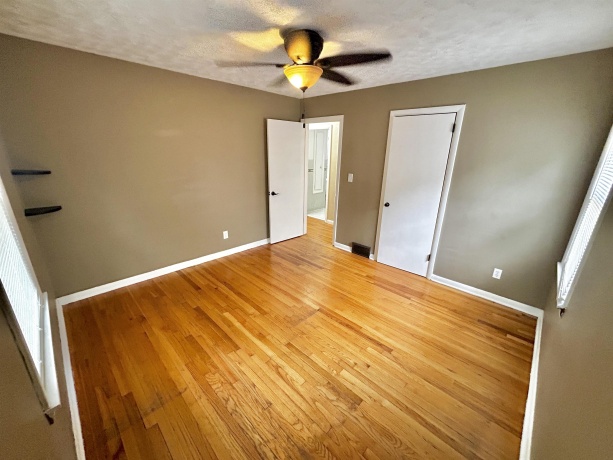 1907 PEARL, ROCKFORD, Illinois 61103, 4 Bedrooms Bedrooms, ,2 BathroomsBathrooms,House,For Sale,PEARL,202603170