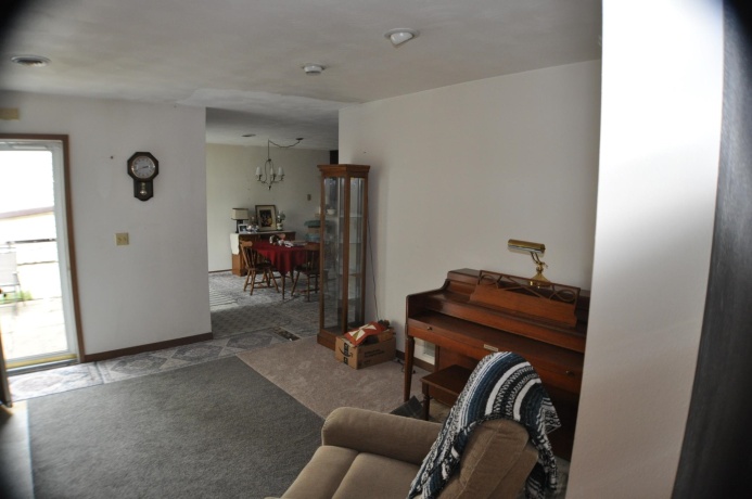 3214 Carthage, FREEPORT, Illinois 61032, 2 Bedrooms Bedrooms, ,2 BathroomsBathrooms,Condominium,For Sale,Carthage,202603178