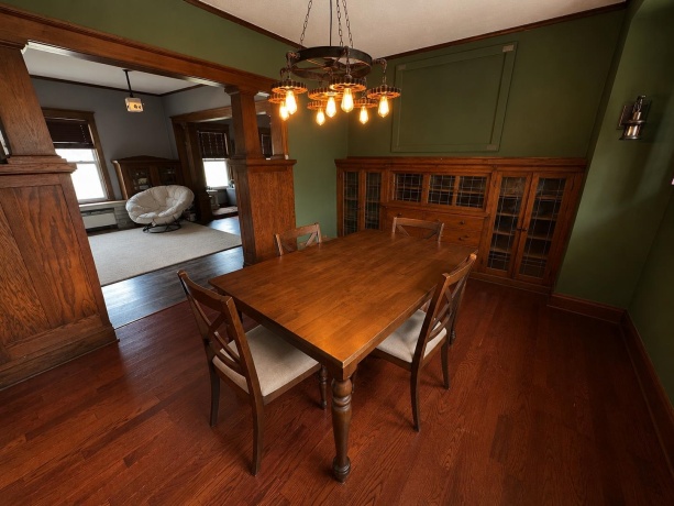 829 11th, FULTON, Illinois 61252, 5 Bedrooms Bedrooms, ,2 BathroomsBathrooms,House,For Sale,11th,202603175