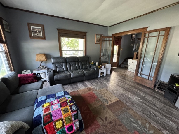 829 11th, FULTON, Illinois 61252, 5 Bedrooms Bedrooms, ,2 BathroomsBathrooms,House,For Sale,11th,202603175