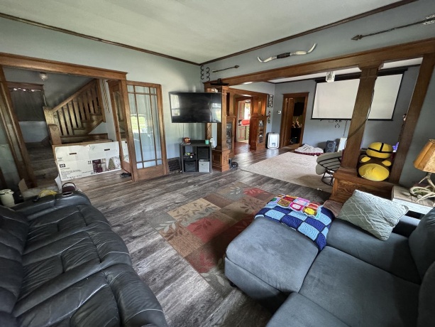 829 11th, FULTON, Illinois 61252, 5 Bedrooms Bedrooms, ,2 BathroomsBathrooms,House,For Sale,11th,202603175