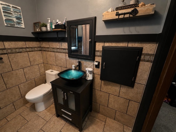 829 11th, FULTON, Illinois 61252, 5 Bedrooms Bedrooms, ,2 BathroomsBathrooms,House,For Sale,11th,202603175