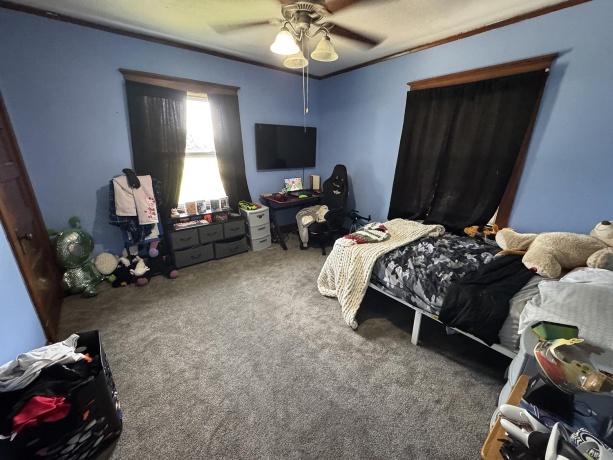 829 11th, FULTON, Illinois 61252, 5 Bedrooms Bedrooms, ,2 BathroomsBathrooms,House,For Sale,11th,202603175