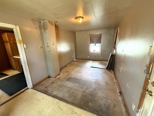 3037 COLLINS, ROCKFORD, Illinois 61109, 2 Bedrooms Bedrooms, ,1 BathroomBathrooms,House,For Sale,COLLINS,202603176