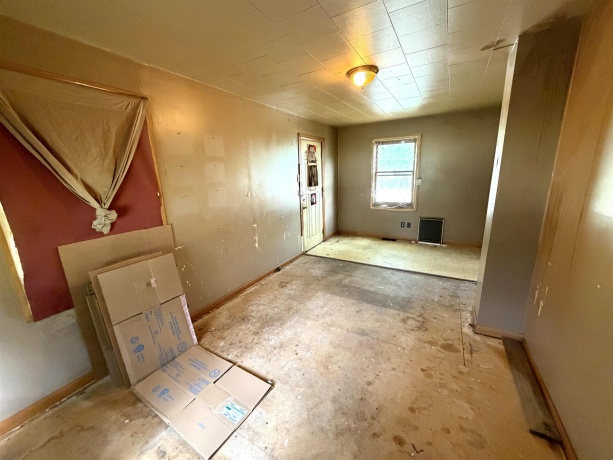 3037 COLLINS, ROCKFORD, Illinois 61109, 2 Bedrooms Bedrooms, ,1 BathroomBathrooms,House,For Sale,COLLINS,202603176