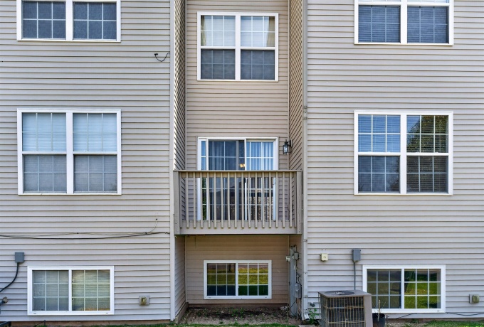 649 Southtowne, BELVIDERE, Illinois 61008, 2 Bedrooms Bedrooms, ,2 BathroomsBathrooms,Condominium,For Sale,Southtowne,202603180