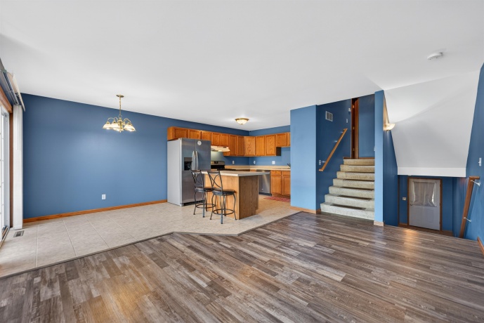 649 Southtowne, BELVIDERE, Illinois 61008, 2 Bedrooms Bedrooms, ,2 BathroomsBathrooms,Condominium,For Sale,Southtowne,202603180